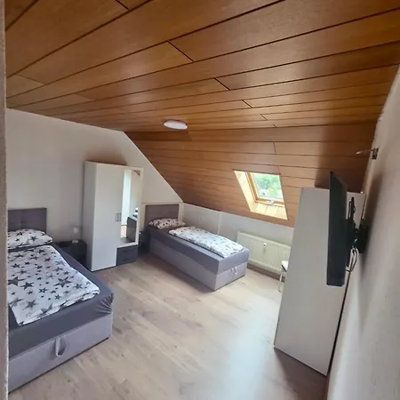 Maric Bis Zu 11 Personen Apartamento