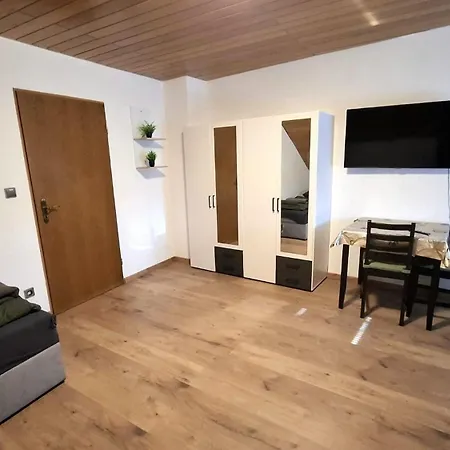 Maric Bis Zu 11 Personen Apartamento